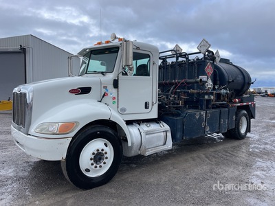 2014 Peterbilt 337 4x2 Treater Truck
