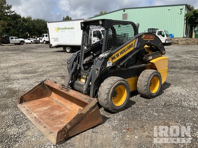2015 New Holland L223 Skid Steer Loader