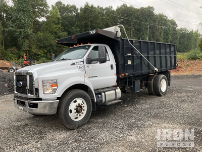 2019 Ford F-750 4x2 S/A Dump Truck