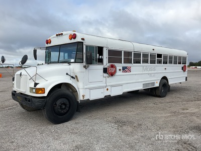 2003 International 3000 4x2 34-Seat School Bus