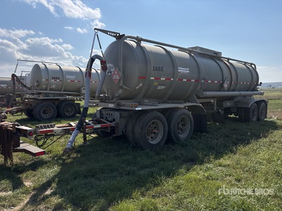 2014 Stephens 6800 gal Quad/A Turntable Pup Tanker Trailer