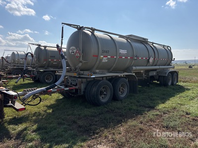 2014 Stephens 6800 gal Quad/A Turntable Pup Tanker Trailer