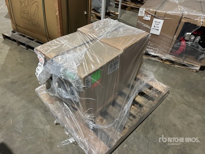 Quantity of (2) Generac 6500 Watt Generator set