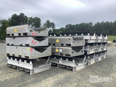 (22) Boat Lifts