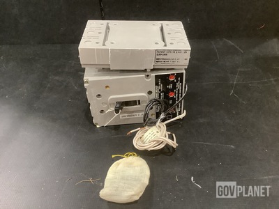 Westinghouse 5682D24G03 Circuit Breaker