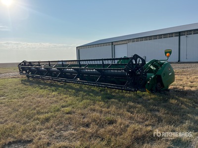 John Deere 635F 35 ft Flex Combine Header (Inoperable)
