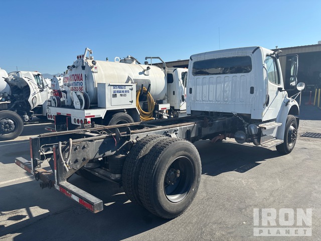 CAMIóN CHASIS 2016 FREIGHTLINER M2106