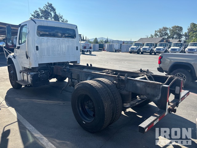CAMIóN CHASIS 2016 FREIGHTLINER M2106