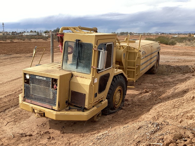 1993 Cat 613C 5000 gal Water Wagon