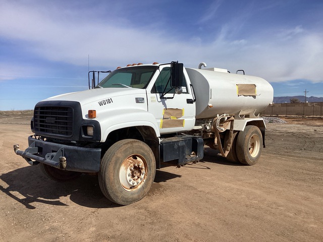 1998 GMC C7500 4x2 Water Truck
