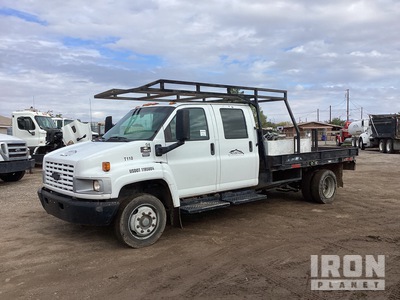 2007 Chevrolet C4500 4x2 Crew Cab Flatbed Truck