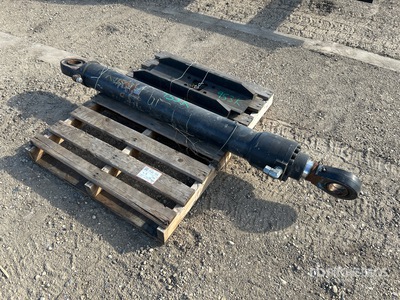 Hydraulic سلندر - Fits 953K