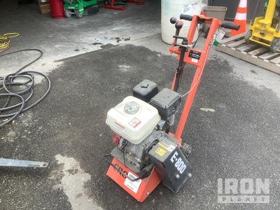 2018 BTM TFP9 Gasoline Rectifieuse à béton
