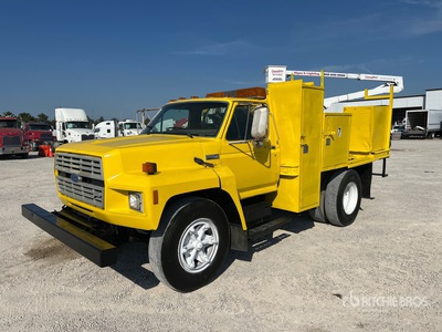 1985 Ford F-700 4x2 Servicewagen