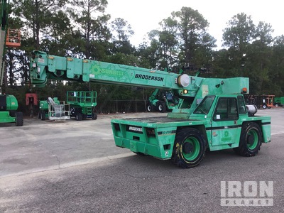 2011 Broderson IC-200-3G 30000 lb 4x2 رافعة كاري ديك