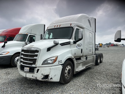 2019 Freightliner Cascadia 126 6x4 T/A Sleeper Truck Tractor