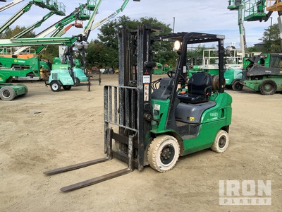 2011 Mitsubishi FG18N 3000 lb Pneumatic Tire Wózek widłowy