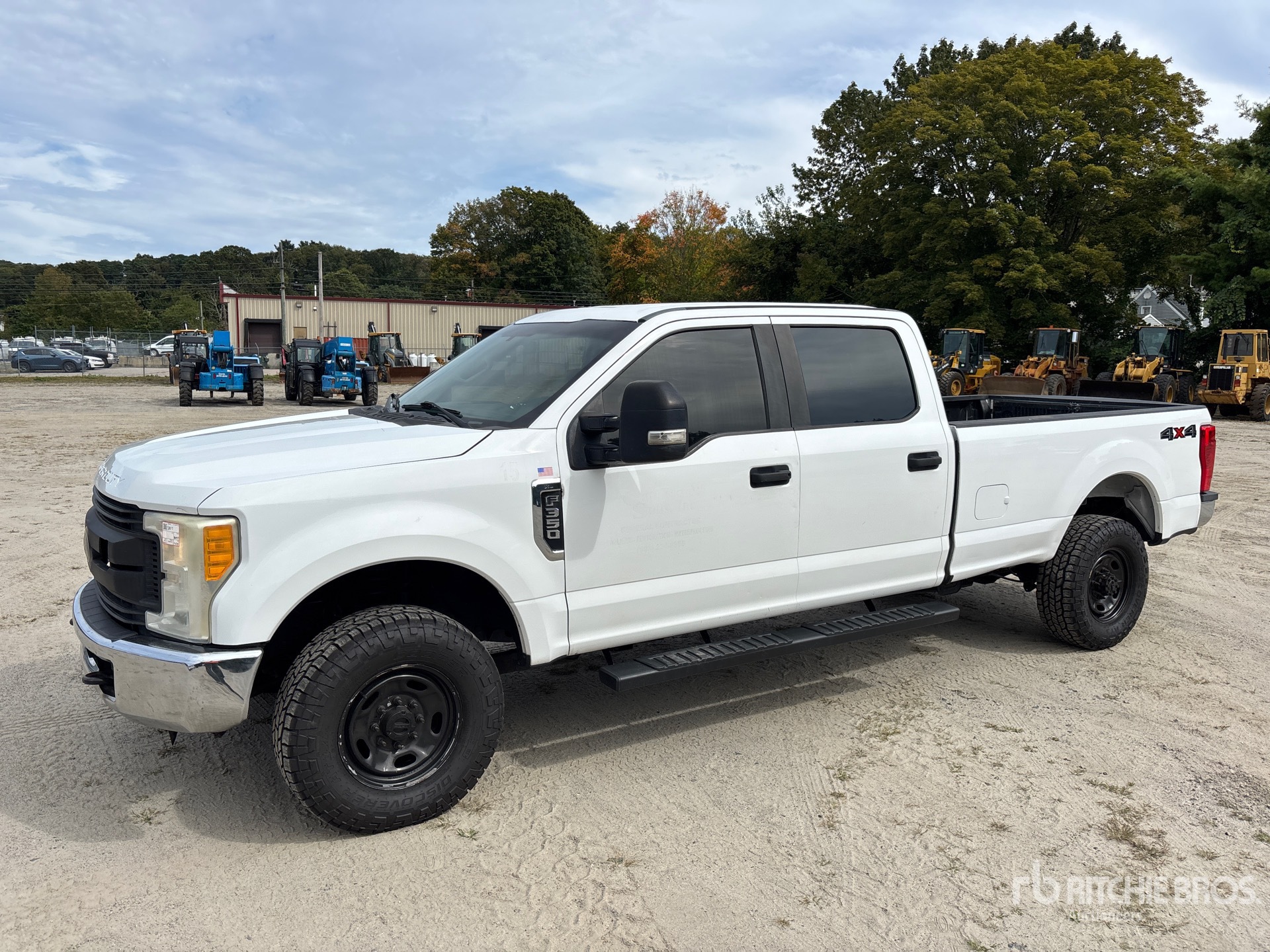 2017 Ford F-350 XL 4x4 Crew Cab Pickup