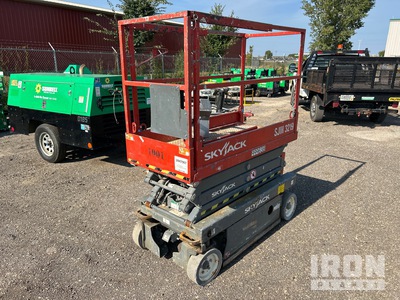 2015 Skyjack SJIII 3219 Electric Scissor Lift