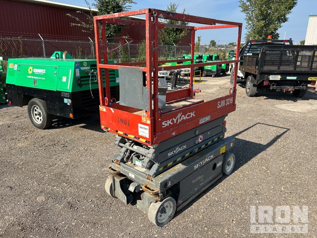 ELEVADOR TIJERA 2015 SKYJACK SJIII3219
