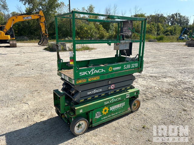ELEVADOR TIJERA 2015 SKYJACK SJIII3219