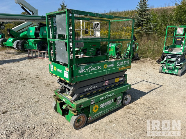 ELEVADOR TIJERA 2015 SKYJACK SJIII3219