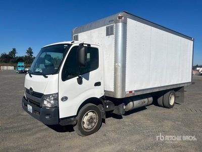 2018 Hino 155 4x2 Van Truck
