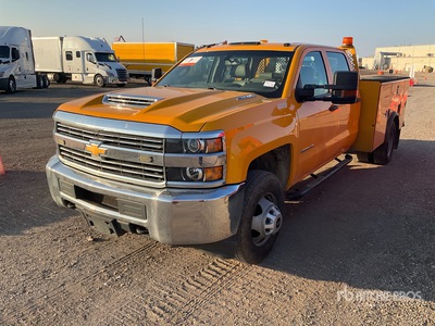 2018 Chevrolet 3500HD 4x4 Crew Cab Service Truck