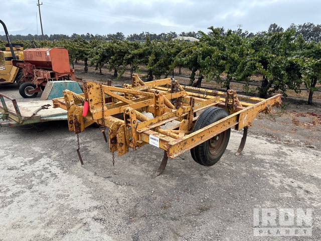 Chisel Plow in Greenfield, California, United States (IronPlanet Item ...