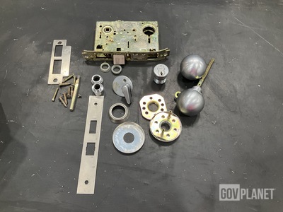 (80) Door Knob Kits