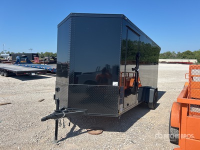 2025 H&S 14 ft S/A Enclosed Trailer