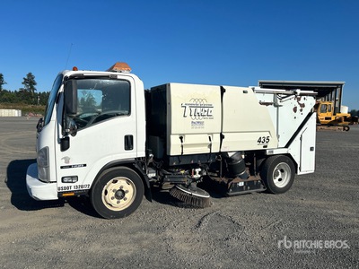 Pacwest on 2010 Isuzu NQR Sweeper Truck