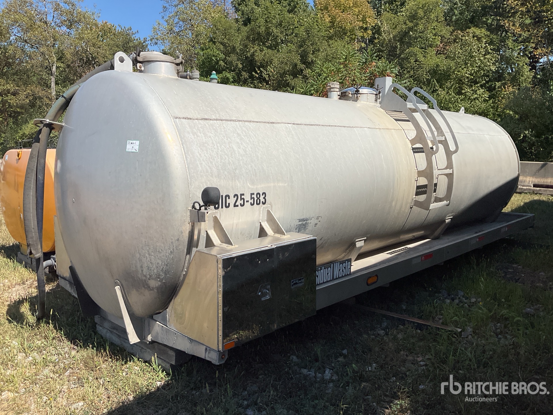2014 ITI 130 BBL Vacuum Tanker Korpus