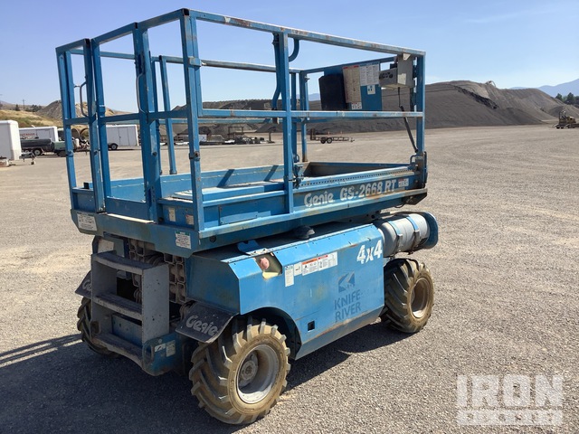ELEVADOR TIJERA 1999 GENIE GS2668RT