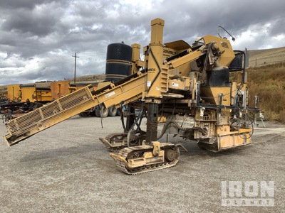 1995 Gomaco GT3600 Curb and Gutter Machine