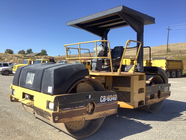 2003 Caterpillar CB-634D