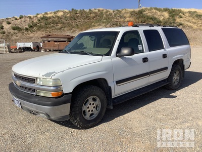 2005 Chevrolet Suburban 4WD SUV