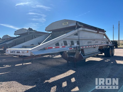 2000 Trail King TK54BDU-402 T/A Belly Dump Trailer
