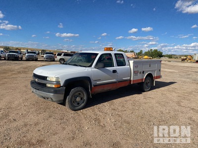 2002 Chevrolet 2500HD 4x2 Extended Cab Service Truck