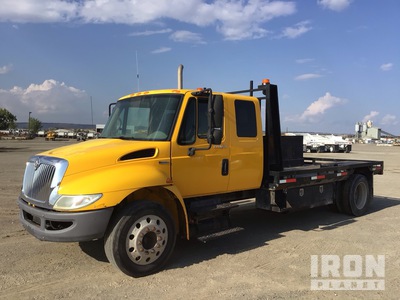 2008 International 4300 LP 4x2 Extended Cab FLATBED TRUCK Flatbed Truck