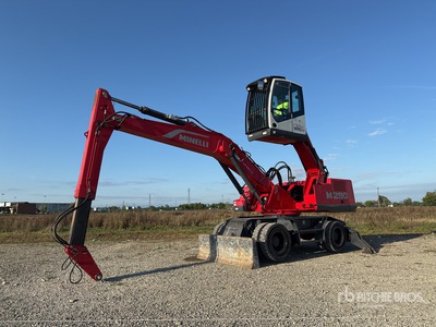 2012 Minelli M290 Wheel Material Handler