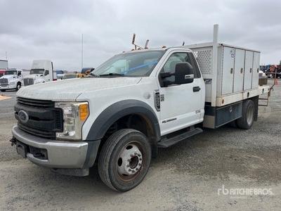 2017 Ford F-550 XL 6x4 Flatbed Truck