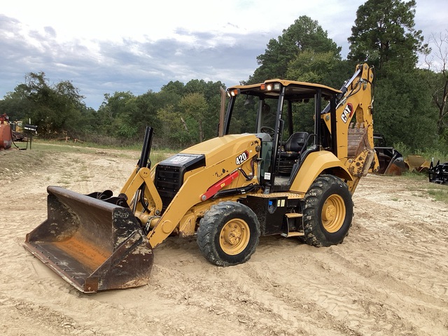 2021 Caterpillar 420