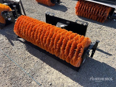 2025 GIYI GY-SE61 60 in Skid Steer Sweeper Różne Osprzęt do miniładowarek (Unused)