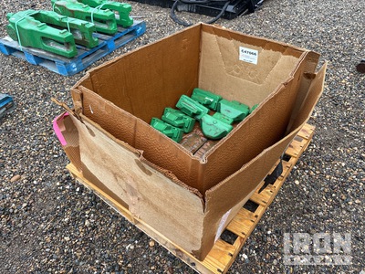Quantity of (16) Esco 2800PH WHP10BOSS-2 Boss Assembly