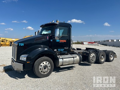 2020 Kenworth T880 8x4 Heavy Haul 4-Achs Sattelzugmaschine