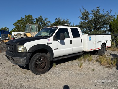 2006 Ford F-550 4x4 Crew Cab Utility Truck (Inoperable)
