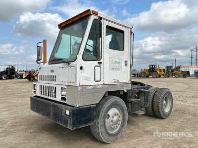 1994 Ottawa CYT 30 4x2 Spotter Truck