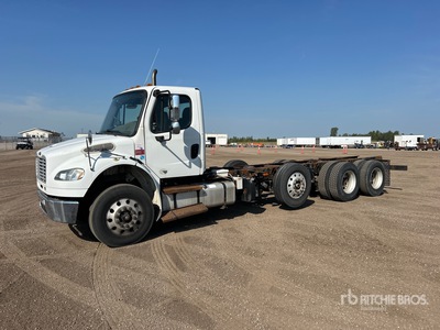 2013 Freightliner M2 106 8x4 Cab and Chassis