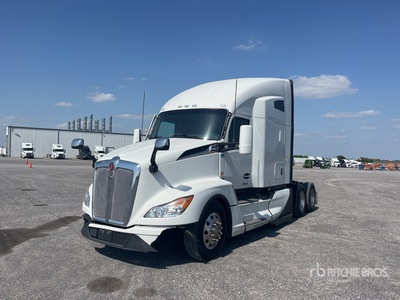 2023 Kenworth T680 6x4 Sleeper Prime Mover